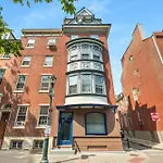 Premium Flat Near Attractions